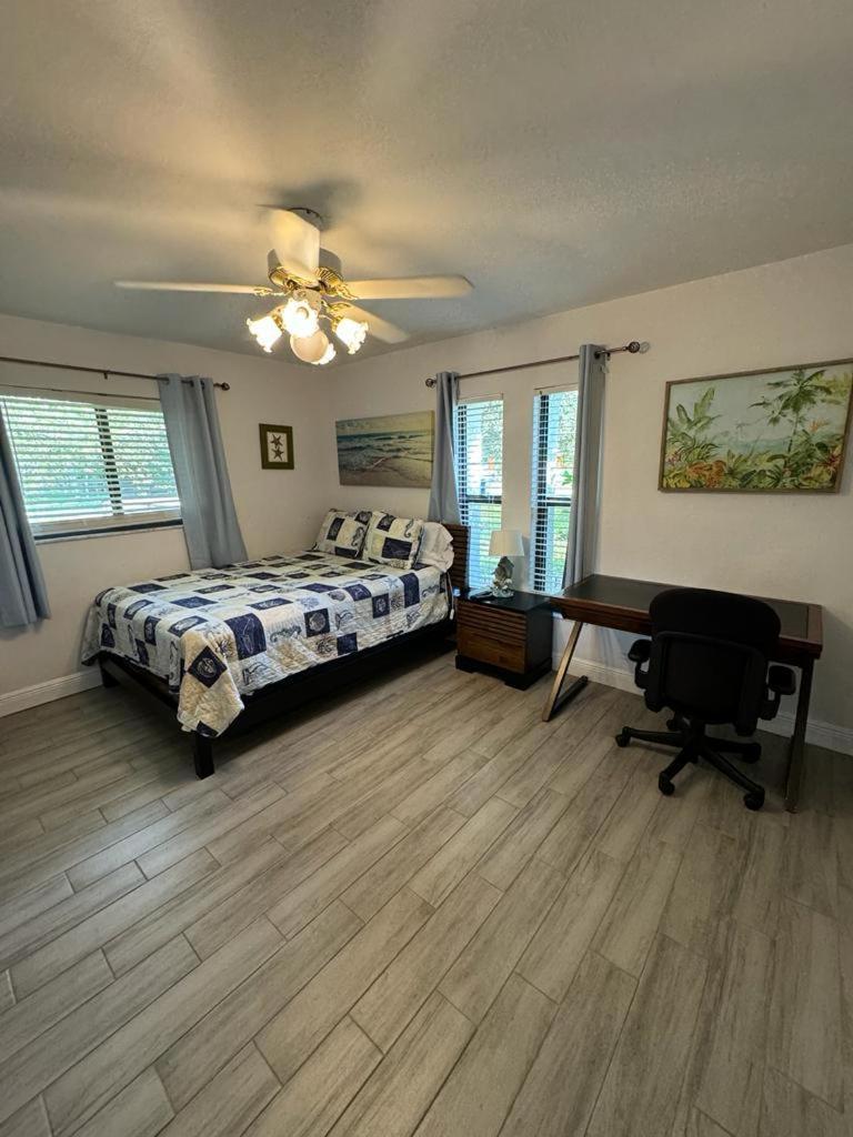 Bonita Oasis * Bonita Springs